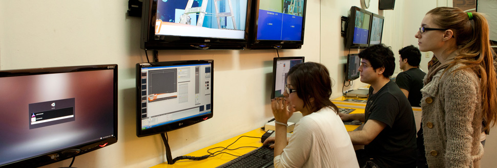 Alumnos de Produccion y Direccion para Radio y TV